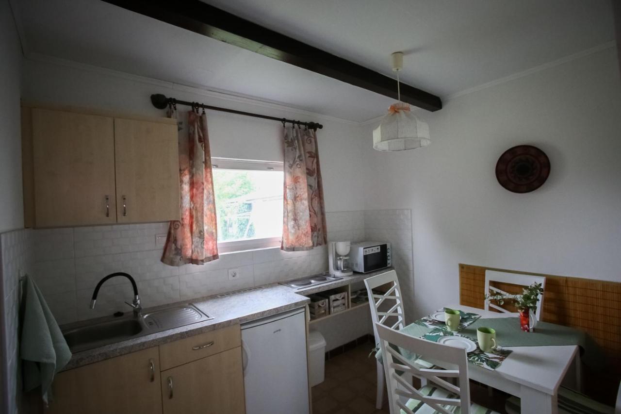 Hellenyi Apartmanok Harkány Eksteriør bilde